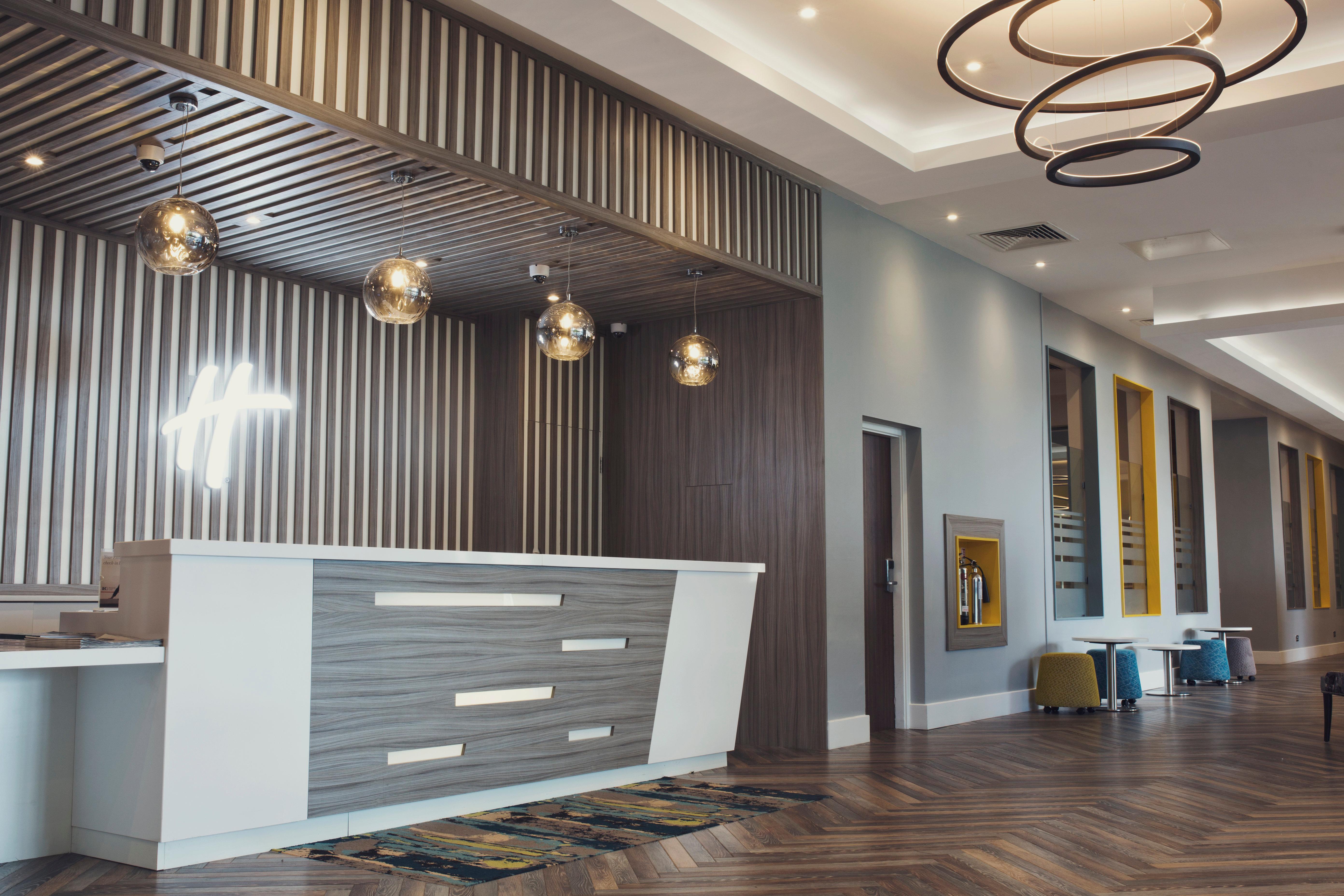 Holiday Inn Newcastle Gosforth Park By Ihg Seaton Burn Exteriör bild