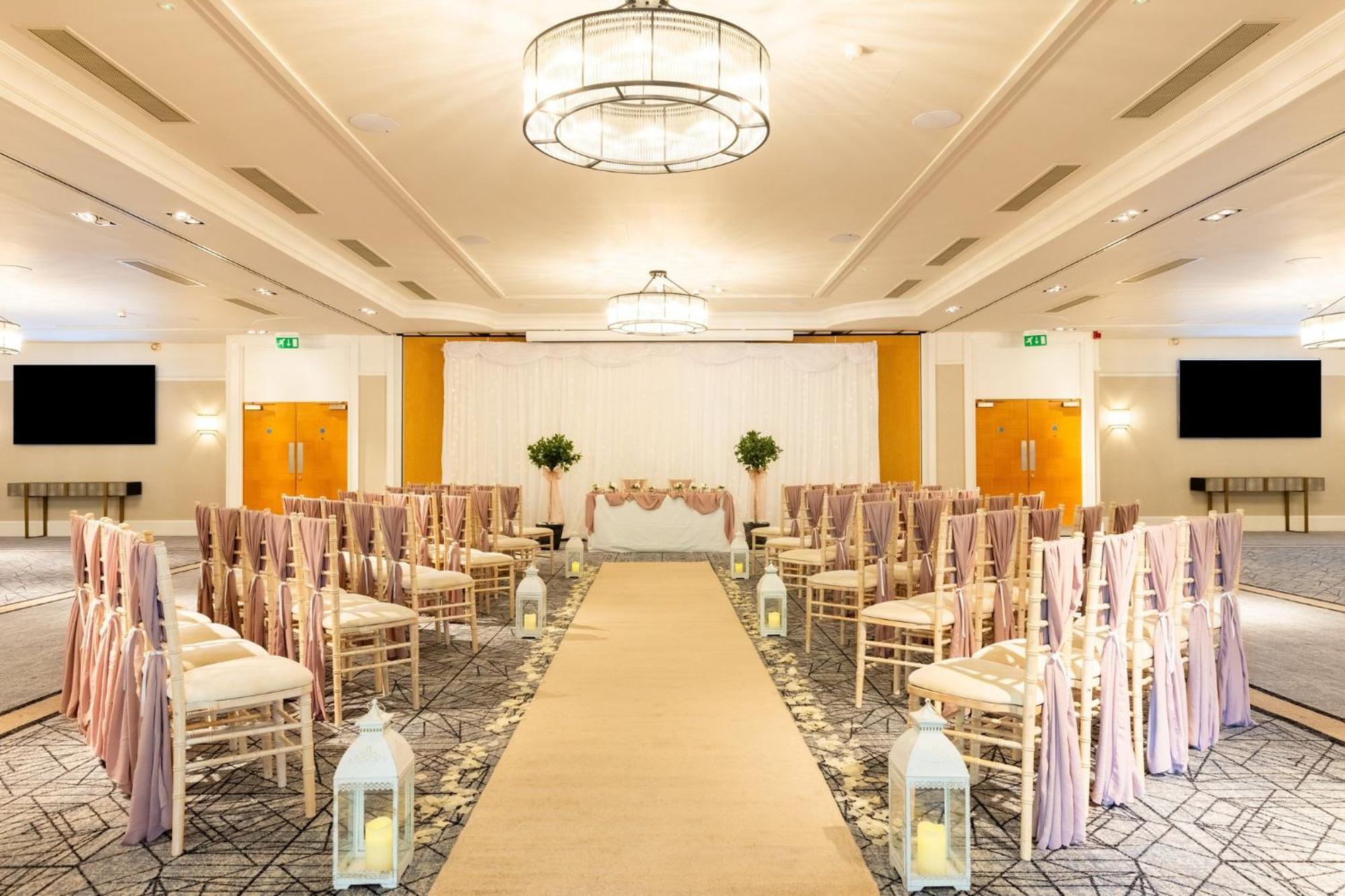 Holiday Inn Newcastle Gosforth Park By Ihg Seaton Burn Exteriör bild